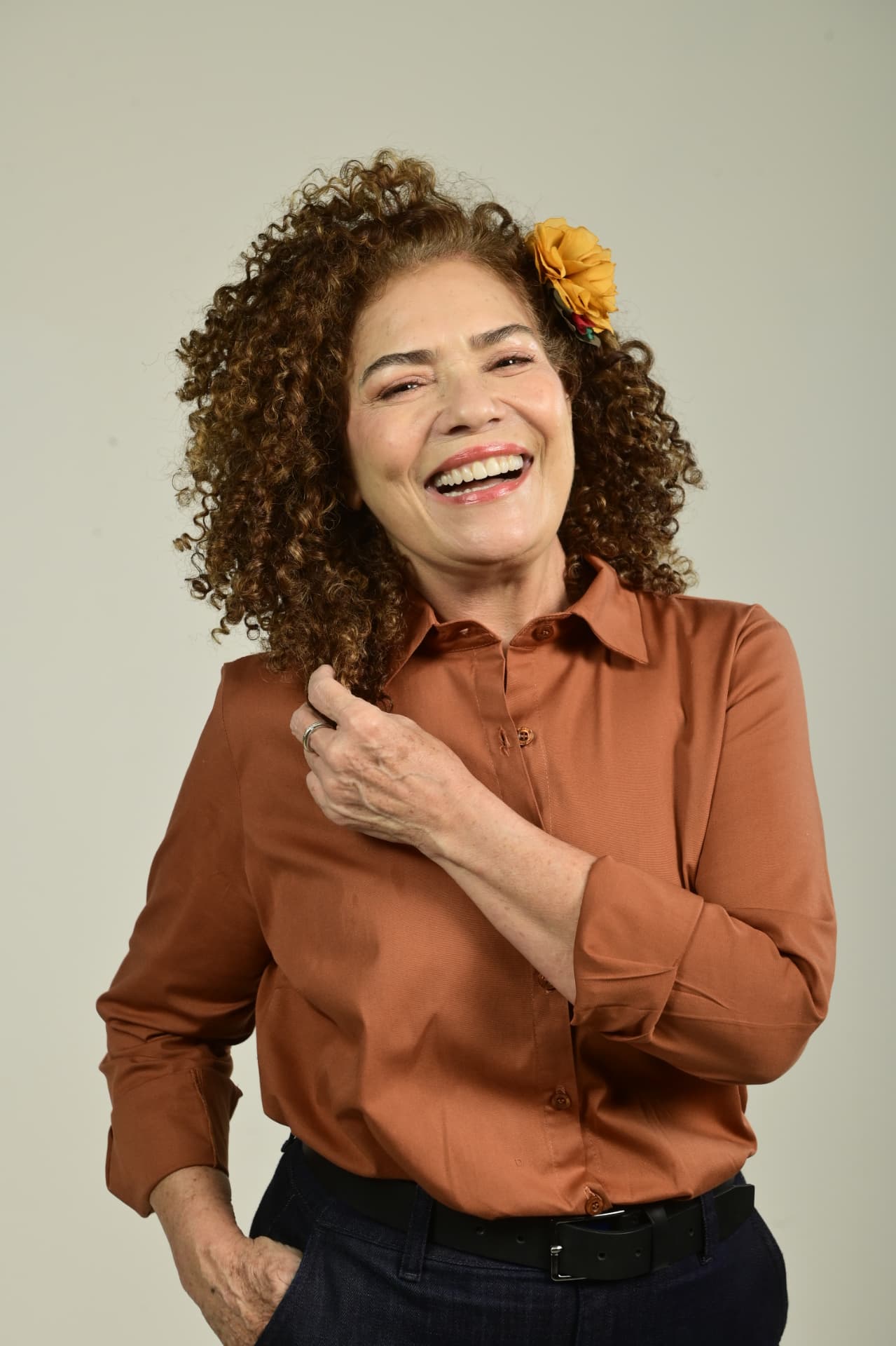Perpétua Almeida sorrindo